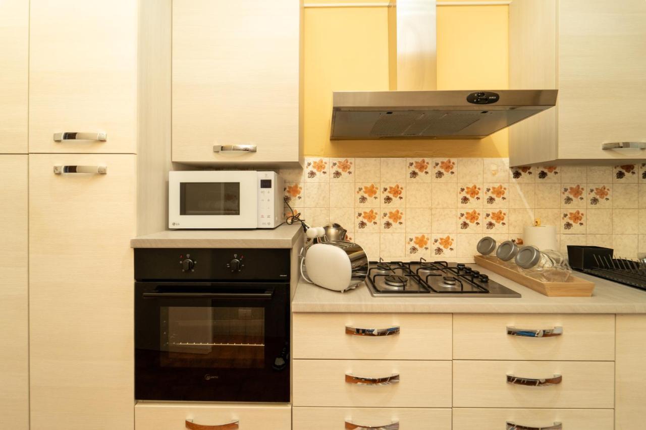 Trilocale Con Parcheggio Privato Appartement Milaan Buitenkant foto