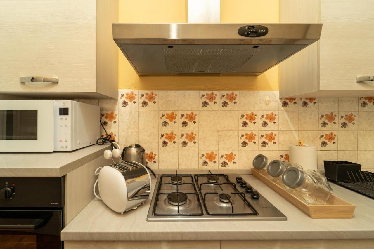 Trilocale Con Parcheggio Privato Appartement Milaan Buitenkant foto